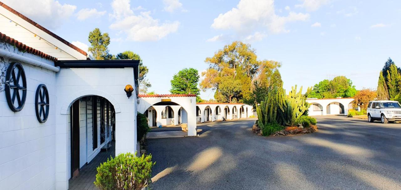 Azalea Motel Coonabarabran Eksteriør billede